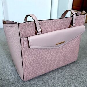 Micheal Kors Maisie Large Logo 3-in-1 Tote Bag